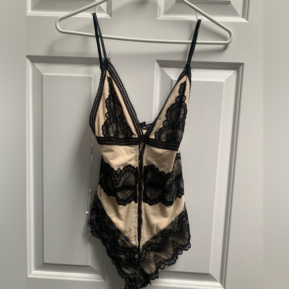 Fashion nova one night only bodysuit